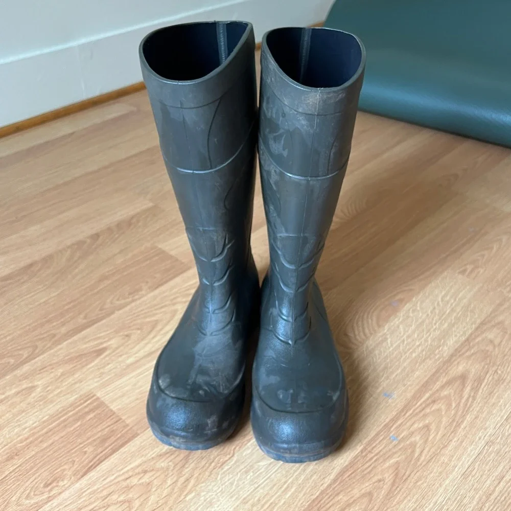 Red Wing Shoes Mens 10.5 Waterproof Rubber Work Boots Oil Slip Resistant Gray FS
